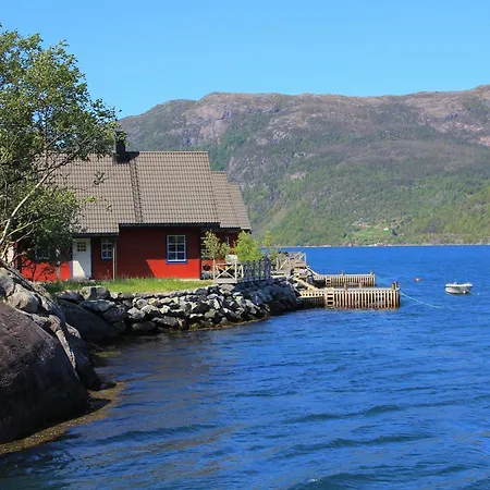 Fjordhytte-4 Nahe Trolltunga, Hardanger, Direkt Am Maurangerfjord In Besonders Attraktiver Umgebung Sundal