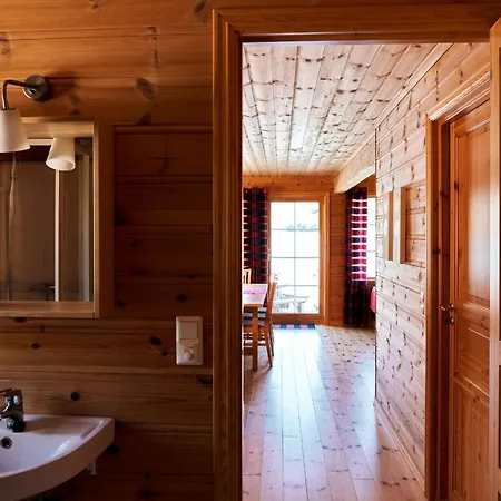 Fjordhytte-4 Nahe Trolltunga, Hardanger, Direkt Am Maurangerfjord In Besonders Attraktiver Umgebung *