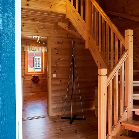 Fjordhytte-4 Nahe Trolltunga, Hardanger, Direkt Am Maurangerfjord In Besonders Attraktiver Umgebung * Sundal